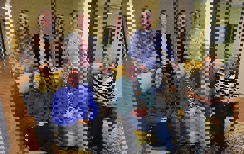 Samen bouwen aan maatwerkzorg voor jonge mensen met dementie